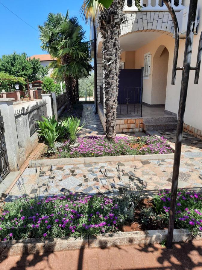 Apartments Marinela Пореч Экстерьер фото