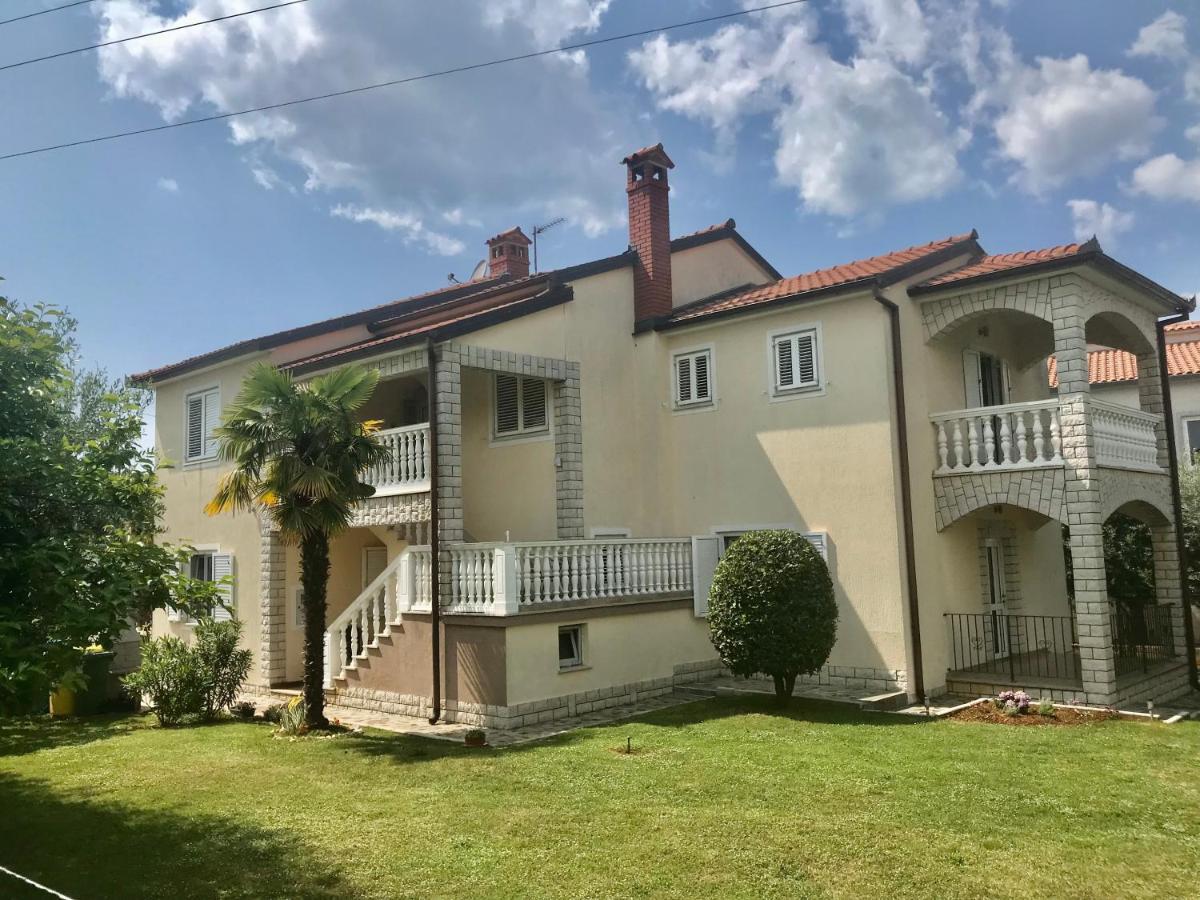 Apartments Marinela Пореч Экстерьер фото