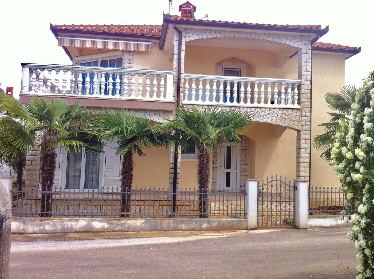 Apartments Marinela Пореч Экстерьер фото